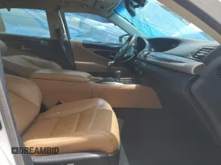 2013 Lexus LS 460 with VIN JTHBL5EF7D5113980, listed as a Copart auction lot 58400355 with 74,268 mi miles and Salvage title. Bid and sale history available at DreamBid. Image 7.