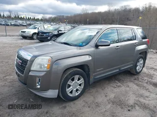 2010 GMC Terrain SLE-1 with VIN 2CTALBEW1A6276320, listed as a IAAI auction lot 41978199 with 112,078 mi miles. Bid and sale history available at carsss.com. Image 2.
