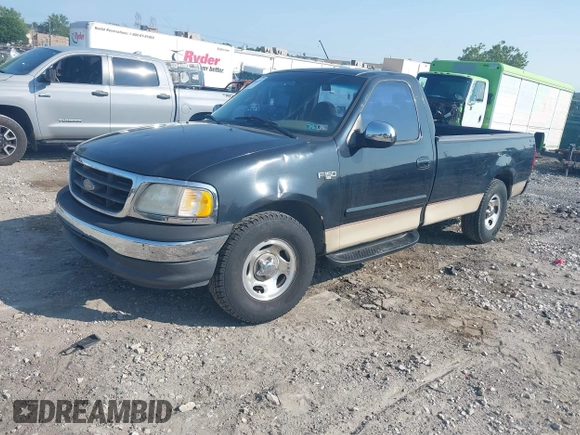 2000 Ford F-150 XL z VIN 1FTZF1723YNA11897, wystawiony jako IAAI lot #42806638 z przebiegiem Nie podano mil oraz . Historia ofert i sprzedaży dostępna na DreamBid. Obrazek 2.