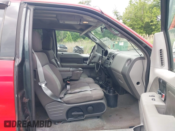 2004 Ford F-150 STX with VIN 1FTRX14W64NB46189, listed as a IAAI auction lot 42346008 with 210,072 mi miles and . Bid and sale history available at DreamBid. Image 5.