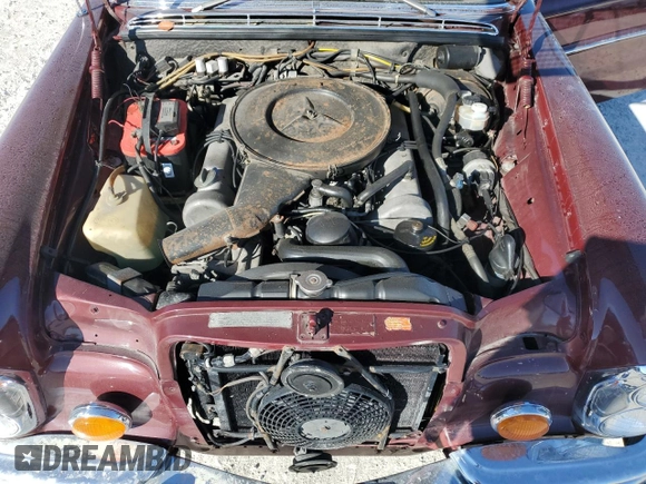 1973 Mercedes-Benz C z VIN 10806812018067, wystawiony jako Copart lot #43207885 z przebiegiem 58 302 mil mil oraz Szkoda całkowita • Salvage title. Historia ofert i sprzedaży dostępna na DreamBid. Obrazek 11.