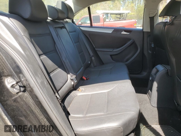 2014 Volkswagen Jetta Sedan SE with VIN 3VWD17AJ3EM268718, listed as a Copart auction lot 53458795 with 160,124 mi miles and Clean Title. Bid and sale history available at carsss.com. Image 10.