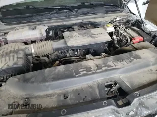 2025 Ram 1500 Tradesman z VIN 1C6RRFCG5SN554561, wystawiony jako Copart lot #70898475 z przebiegiem 5 751 mil mil oraz Szkoda całkowita • Salvage title. Historia ofert i sprzedaży dostępna na DreamBid. Obrazek 13.