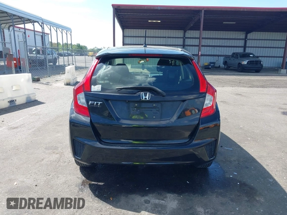 2016 Honda Fit LX with VIN JHMGK5H57GS010902, listed as a IAAI auction lot 41902395 with 124,531 mi miles. Bid and sale history available at carsss.com. Image 17.
