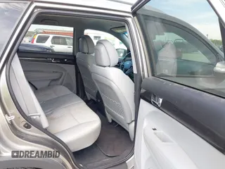 2011 Kia Sorento LX with VIN 5XYKTDA15BG178563, listed as a IAAI auction lot 42259714 with 174,268 mi miles and . Bid and sale history available at DreamBid. Image 8.
