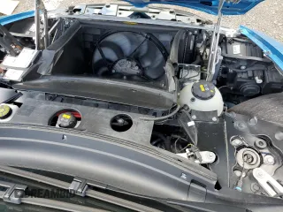 2015 BMW i8 z VIN WBY2Z2C55FV391061, wystawiony jako Copart lot #67933554 z przebiegiem 28 047 mil mil oraz Szkoda całkowita • Salvage title. Historia ofert i sprzedaży dostępna na DreamBid. Obrazek 11.