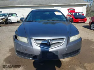 2005 Acura TL with VIN 19UUA66255A037252, listed as a IAAI auction lot 41990689 with 207,554 mi miles. Bid and sale history available at carsss.com. Image 12.