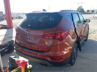 2018 Hyundai Santa Fe Sport 2.4L with VIN 5XYZU3LB2JG520660, listed as a IAAI auction lot 41461864 with 108,462 mi miles. Bid and sale history available at carsss.com. Image 4.