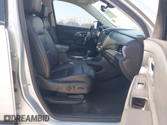 2018 Chevrolet Traverse Premier with VIN 1GNERKKW1JJ137976, listed as a IAAI auction lot 41728142 with 119,515 mi miles. Bid and sale history available at carsss.com. Image 5.