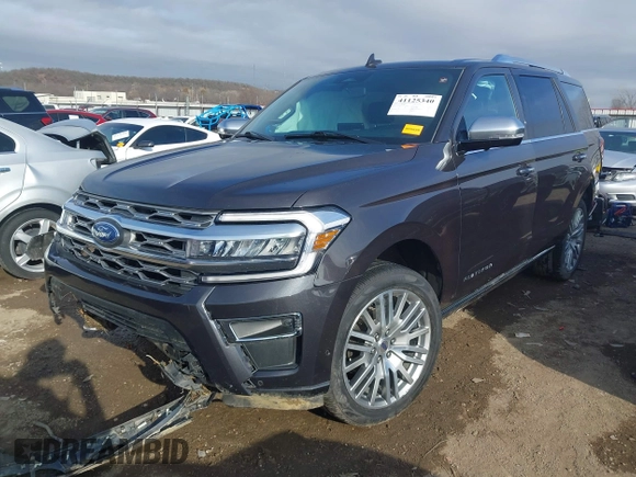 2022 Ford Expedition Platinum with VIN 1FMJU1MT4NEA00365, listed as a IAAI auction lot 41125340 with 60,080 mi miles. Bid and sale history available at carsss.com. Image 19.