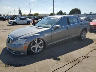 2011 Mercedes-Benz S-Class S 550 with VIN WDDNG7BB9BA373940, listed as a Copart auction lot 47596045 with 52,120 mi miles and Clean Title. Bid and sale history available at carsss.com. Image 1.