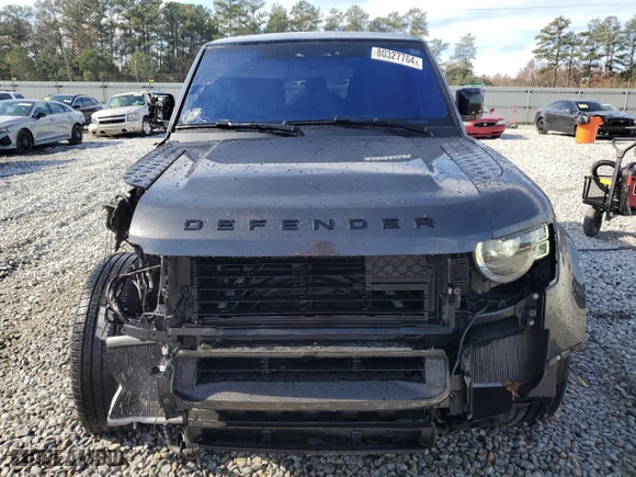 2021 Land Rover Defender SE with VIN SALEPERU0M2036942, listed as a Copart auction lot 80327764 with 59,610 mi miles and Salvage Title. Bid and sale history available at carsss.com. Image 5.