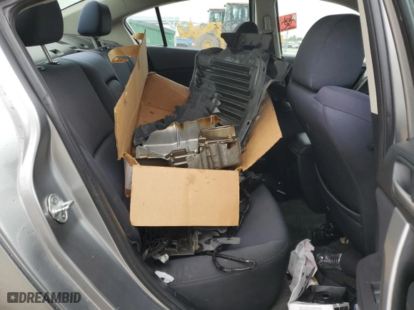 2011 Mazda Mazda3 s Sport with VIN JM1BL1U55B1364214, listed as a Copart auction lot 62390094 with 0 mi miles and Salvage Title. Bid and sale history available at carsss.com. Image 10.