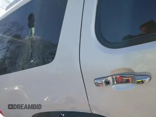 2013 GMC Yukon Denali with VIN 1GKS1EEF0DR121701, listed as a IAAI auction lot 41814818 with 137,177 mi miles. Bid and sale history available at carsss.com. Image 19.