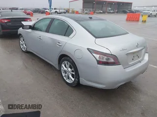 2013 Nissan Maxima SV z VIN 1N4AA5AP3DC821260, wystawiony jako IAAI lot #41504016 z przebiegiem Nie podano mil oraz . Historia ofert i sprzedaży dostępna na DreamBid. Obrazek 3.