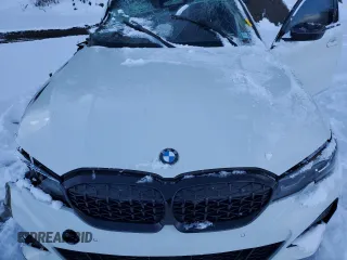 2022 BMW 3 Series M340i xDrive with VIN 3MW5U9J04N8C57069, listed as a Copart auction lot 88677765 with 0 mi miles and Salvage Title. Bid and sale history available at carsss.com. Image 11.
