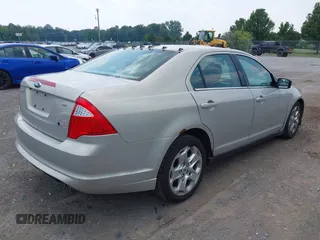 2010 Ford Fusion SE with VIN 3FAHP0HA3AR141275, listed as a IAAI auction lot 42658458 with 202,654 mi miles and . Bid and sale history available at DreamBid. Image 4.