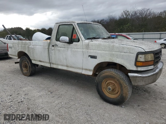 1993 Ford F-250 with VIN 1FTHF26H5PNA11633, listed as a Copart auction lot 79482634 with 186,709 mi miles and Salvage Title. Bid and sale history available at carsss.com. Image 4.