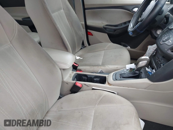 2016 Ford Focus SE with VIN 1FADP3F25GL378613, listed as a IAAI auction lot 41918553 with 98,349 mi miles. Bid and sale history available at carsss.com. Image 5.