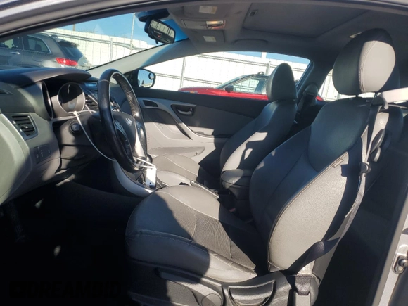 2014 Hyundai Elantra z VIN KMHDH6AH3EU026122, wystawiony jako Copart lot #50590265 z przebiegiem 122 165 mil mil oraz Szkody całkowita. Historia ofert i sprzedaży dostępna na DreamBid. Obrazek 7.