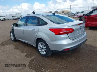 2018 Ford Focus SE with VIN 1FADP3F2XJL246535, listed as a IAAI auction lot 41687682 with 29,980 mi miles. Bid and sale history available at carsss.com. Image 3.