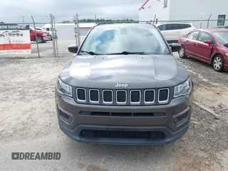 2018 Jeep Compass Sport с VIN 3C4NJCABXJT271687, выставлен на аукционе IAAI как лот 42644247 с пробегом 124 233 миль миль и . История ставок и продаж доступна на DreamBid. Изображение 6.