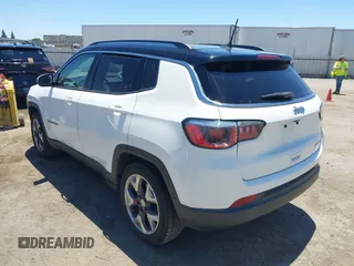2018 Jeep Compass Limited z VIN 3C4NJCCB7JT410882, wystawiony jako IAAI lot #42536532 z przebiegiem 70 404 mil mil oraz . Historia ofert i sprzedaży dostępna na DreamBid. Obrazek 3.