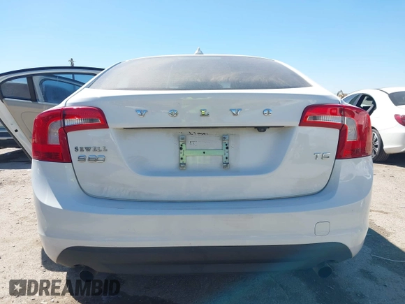 2012 Volvo S60 T5 with VIN YV1622FS5C2115706, listed as a IAAI auction lot 41864741 with 217,321 mi miles. Bid and sale history available at carsss.com. Image 16.