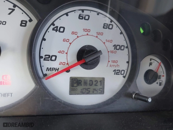 2002 Ford Escape XLT Choice with VIN 1FMYU03112KC92109, listed as a IAAI auction lot 41382961 with 105,145 mi miles. Bid and sale history available at carsss.com. Image 7.