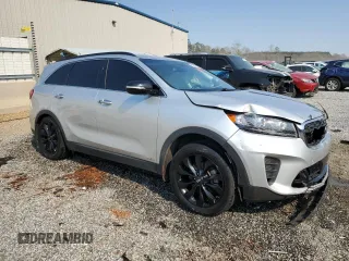 2020 Kia Sorento LX V6 with VIN 5XYPGDA52LG663404, listed as a Copart auction lot 50938355 with 81,864 mi miles and Salvage Title. Bid and sale history available at carsss.com. Image 4.