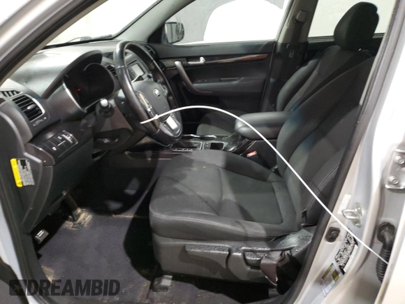 2014 Kia Sorento LX with VIN 5XYKTCA67EG497246, listed as a Copart auction lot 54569585 with 137,267 mi miles and Non Repairable. Bid and sale history available at carsss.com. Image 7.