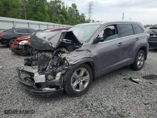 2015 Toyota Highlander Limited with VIN 5TDDKRFH8FS179004, listed as a Copart auction lot 52217125 with 156,334 mi miles and Salvage Title. Bid and sale history available at carsss.com. Image 1.