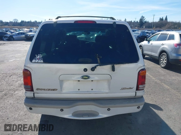 2000 Ford Explorer с VIN 1FMZU85P5YZB46204, выставлен на аукционе IAAI как лот 41550252 с пробегом 243 013 миль миль и . История ставок и продаж доступна на DreamBid. Изображение 16.