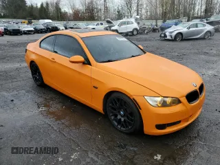 2008 BMW 3 Series 328i with VIN WBAWB33558P133916, listed as a Copart auction lot 86401824 with 117,987 mi miles and Salvage Title. Bid and sale history available at carsss.com. Image 4.