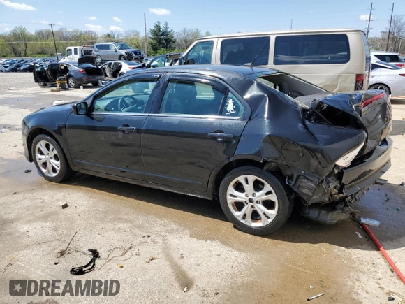 2012 Ford Fusion SE z VIN 3FAHP0HG8CR421796, wystawiony jako Copart lot #52534695 z przebiegiem 186 448 mil mil oraz Nie do naprawy • Non repairable. Historia ofert i sprzedaży dostępna na DreamBid. Obrazek 2.