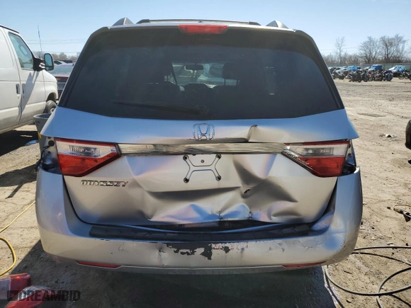2011 Honda Odyssey EX-L with VIN 5FNRL5H6XBB095059, listed as a Copart auction lot 47368985 with 217,084 mi miles and Salvage Title. Bid and sale history available at carsss.com. Image 6.
