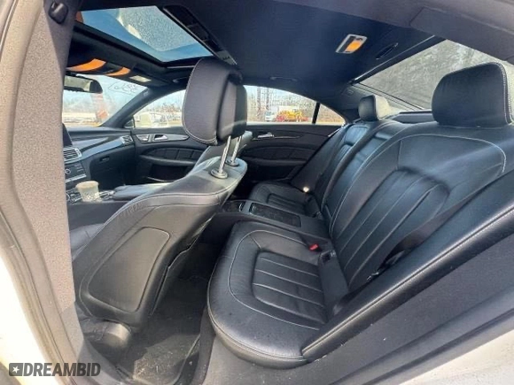 2015 Mercedes-Benz CLS-Class CLS 400 with VIN WDDLJ6HB8FA133567, listed as a Copart auction lot 48635315 with 114,576 mi miles and Clean Title. Bid and sale history available at carsss.com. Image 6.