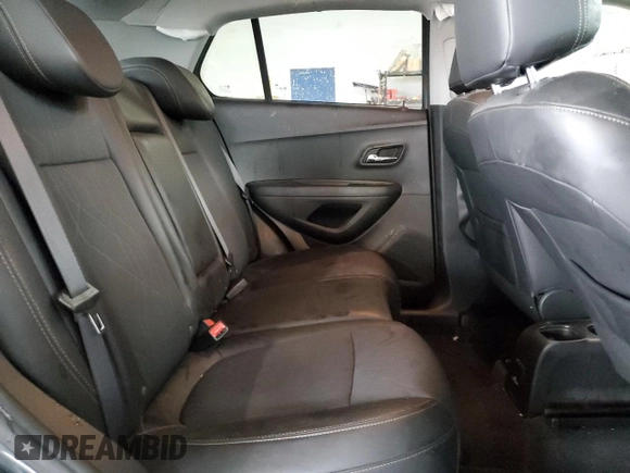 2022 Chevrolet Trax LT with VIN KL7CJLSM9NB502395, listed as a Copart auction lot 83954094 with 51,759 mi miles and Salvage Title. Bid and sale history available at carsss.com. Image 12.