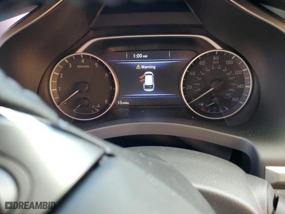 2024 Nissan Murano SL with VIN 5N1AZ2CJ3RC105262, listed as a Copart auction lot 83023564 with 13 mi miles and Salvage Title. Bid and sale history available at carsss.com. Image 9.