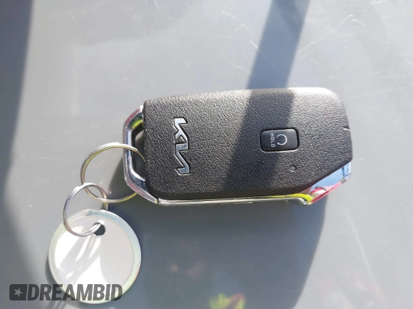 2022 Kia Telluride EX z VIN 5XYP34HCXNG263769, wystawiony jako IAAI lot #42273847 z przebiegiem 20 557 mil mil oraz . Historia ofert i sprzedaży dostępna na DreamBid. Obrazek 11.