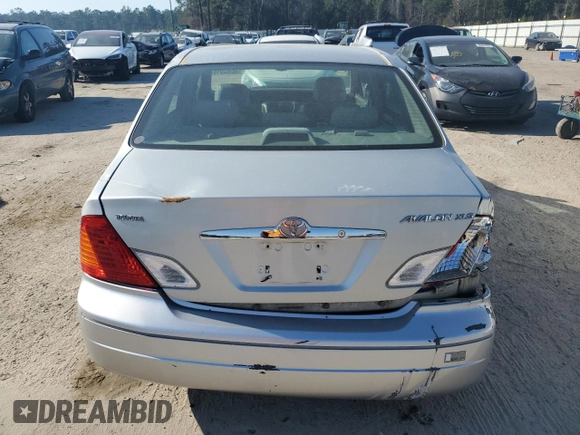 2000 Toyota Avalon XL z VIN 4T1BF28B9YU027996, wystawiony jako Copart lot #46452215 z przebiegiem 286 758 mil mil oraz Szkoda całkowita • Salvage title. Historia ofert i sprzedaży dostępna na DreamBid. Obrazek 6.