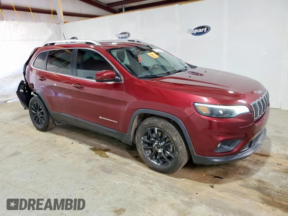 2019 Jeep Cherokee Latitude z VIN 1C4PJLCB6KD165203, wystawiony jako Copart lot #58009195 z przebiegiem 170 021 mil mil oraz Czysty tytuł • Clean title. Historia ofert i sprzedaży dostępna na DreamBid. Obrazek 4.