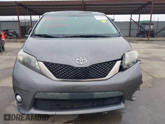 2012 Toyota Sienna SE with VIN 5TDXK3DC3CS176184, listed as a IAAI auction lot 41508814 with 162,052 mi miles. Bid and sale history available at carsss.com. Image 12.