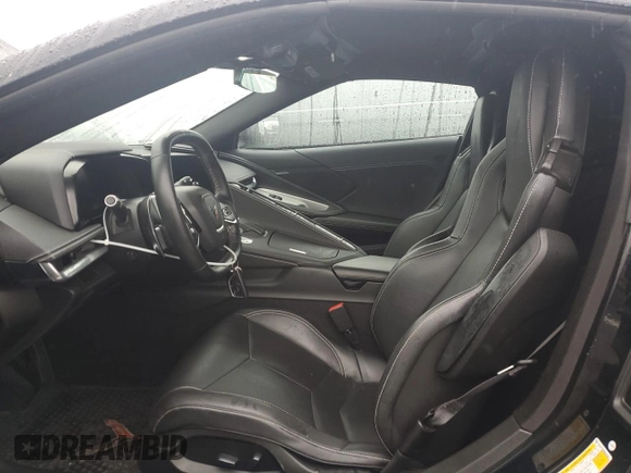 2021 Chevrolet Corvette 1LT with VIN 1G1YA2D42M5107951, listed as a Copart auction lot 86632094 with 27,590 mi miles and Salvage Title. Bid and sale history available at carsss.com. Image 7.
