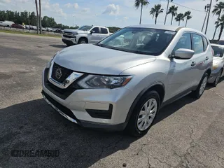 2019 Nissan Rogue SV with VIN KNMAT2MT0KP526313, listed as a IAAI auction lot 42731428 with 49,599 mi miles and . Bid and sale history available at DreamBid. Image 1.