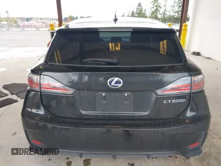 2017 Lexus CT with VIN JTHKD5BH8H2290497, listed as a IAAI auction lot 41934687 with 44,496 mi miles. Bid and sale history available at carsss.com. Image 16.