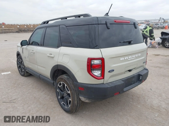 2024 Ford Bronco Sport Outer Banks with VIN 3FMCR9C61RRF50842, listed as a IAAI auction lot 41444704 with 2,662 mi miles and . Bid and sale history available at DreamBid. Image 3.