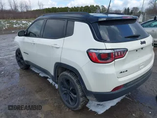 2018 Jeep Compass Latitude с VIN 3C4NJDBB1JT453265, выставлен на аукционе IAAI как лот 41987202 с пробегом 65 531 миль миль и . История ставок и продаж доступна на DreamBid. Изображение 3.