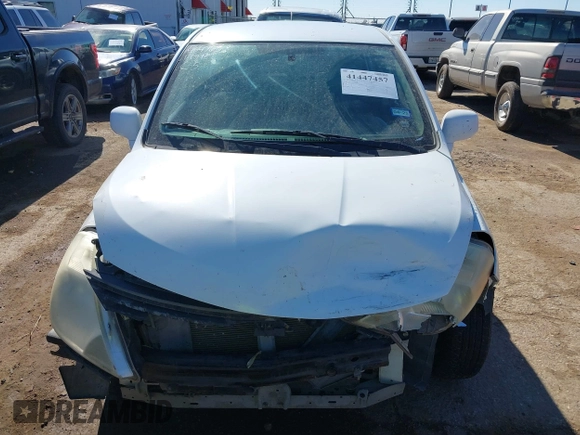 2009 Nissan Versa 1.8 SL with VIN 3N1BC13E89L410688, listed as a IAAI auction lot 41447457 with 182,807 mi miles. Bid and sale history available at carsss.com. Image 12.