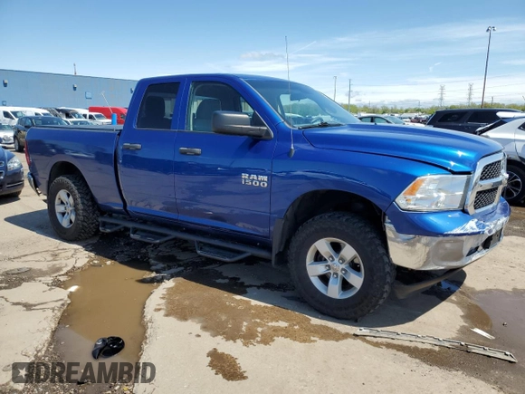 2017 Ram 1500 ST z VIN 1C6RR7FG6HS682111, wystawiony jako Copart lot #56308765 z przebiegiem 61 604 mil mil oraz Szkoda całkowita • Salvage title. Historia ofert i sprzedaży dostępna na DreamBid. Obrazek 4.